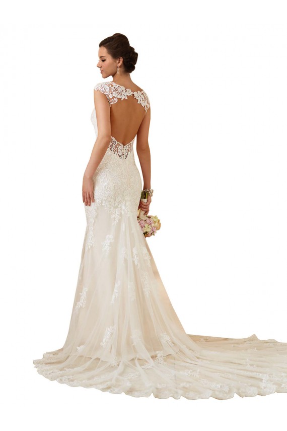 Sleeveless Sweetheart Lace Ivory Chapel Train Modern Wedding Dress London
