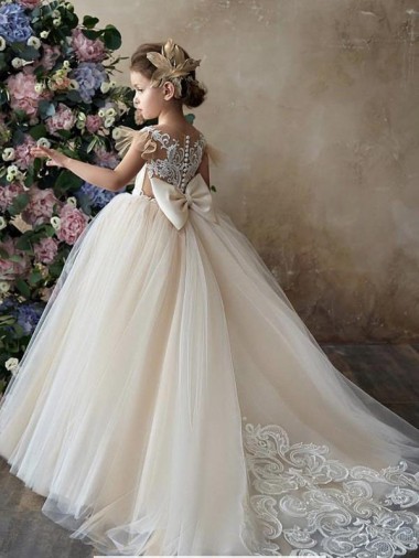 Sleeveless Sweetheart Tulle & Lace Champagne Chapel Train Flower Girl Dresses London