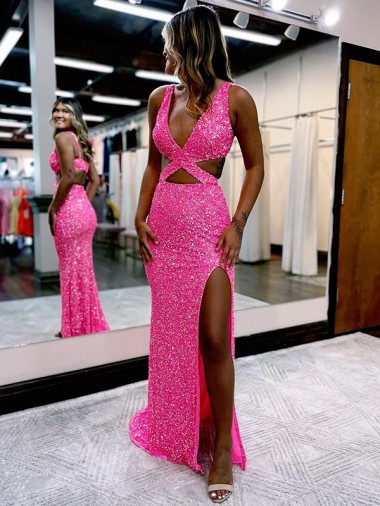 Sleeveless V-Neck Velvet Sequin Shown Color Long Sweep Train Evening Dress London